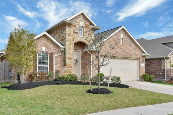 https://ShalyDhanjal.NewConstructionHomesForYou.com